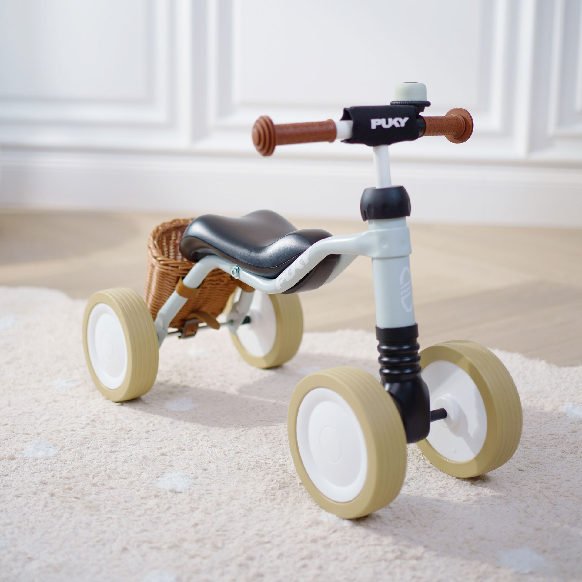 Kinderfahrzeug, Trike, Kinderwagen?, 