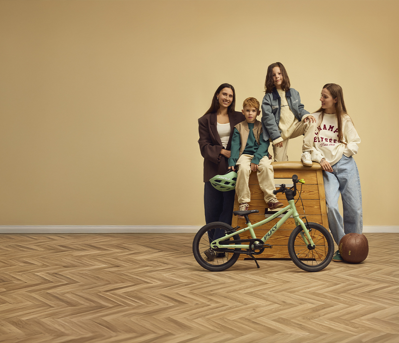 Schuh, Person, Holz, Helm, Frau, Schuh, Person, Holz, Helm, Frau, 