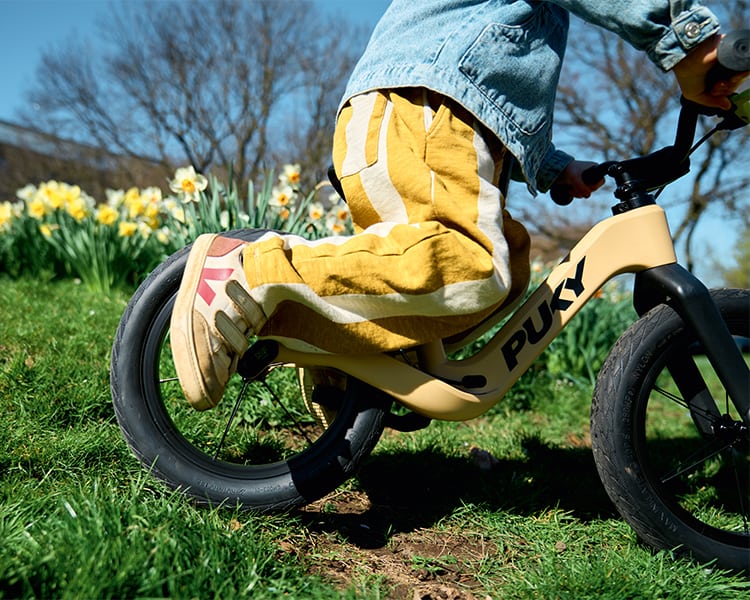 Kinderfahrrad, Balancebike, Gelb, Gummi-Sohle, Trittrolle, 